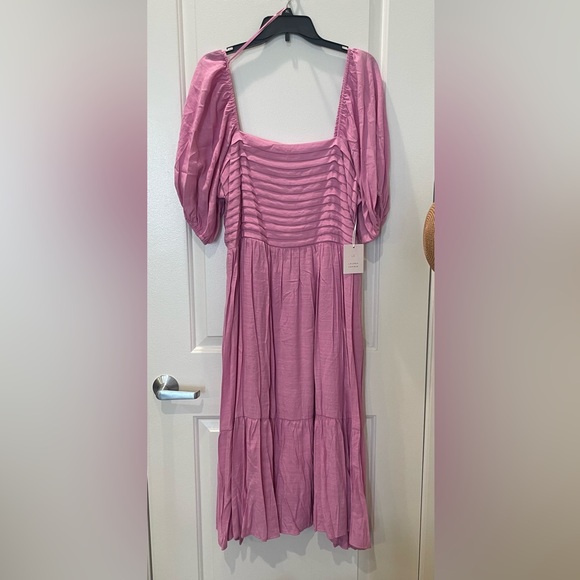 LC Lauren Conrad Dresses & Skirts - NEW…LC Lauren Conrad Square Neck Pleaded Bodice Midi Dress